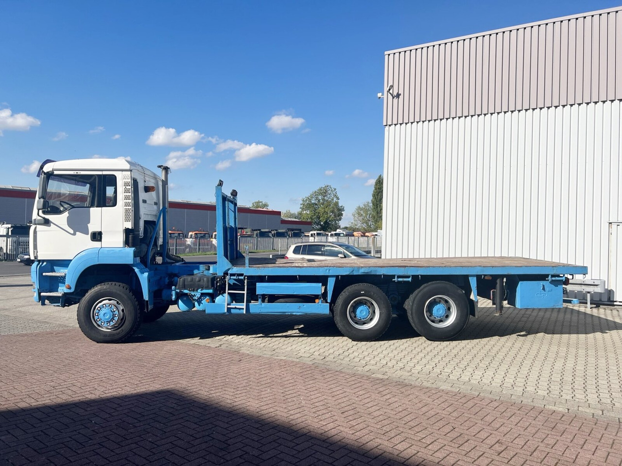 Камион с кран MAN TGA 26.310 6X6 BB TGA 26.310 6X6 BB, Kran PALFINGER PK 23002 C, Funk: снимка 12