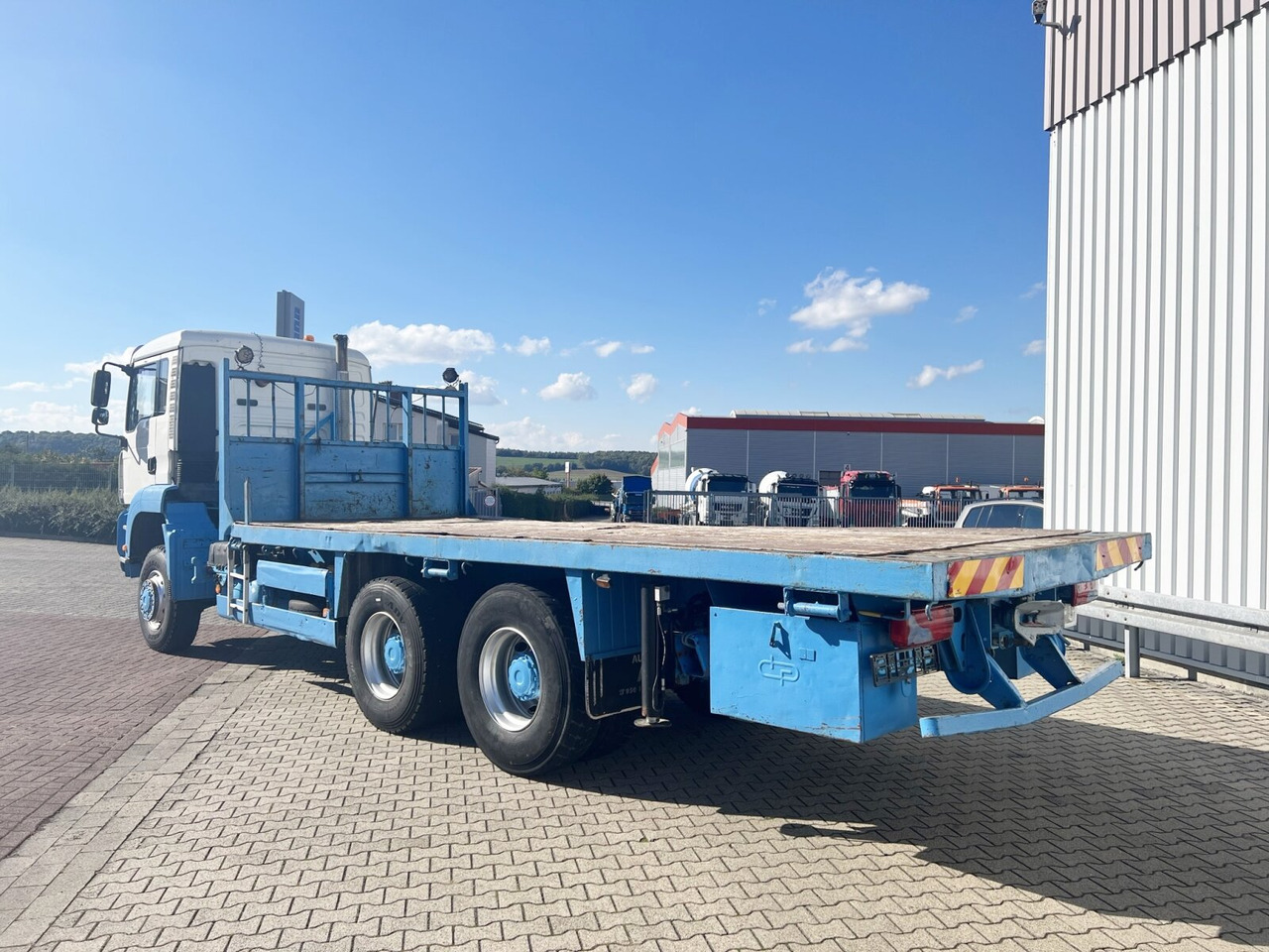 Камион с кран MAN TGA 26.310 6X6 BB TGA 26.310 6X6 BB, Kran PALFINGER PK 23002 C, Funk: снимка 11