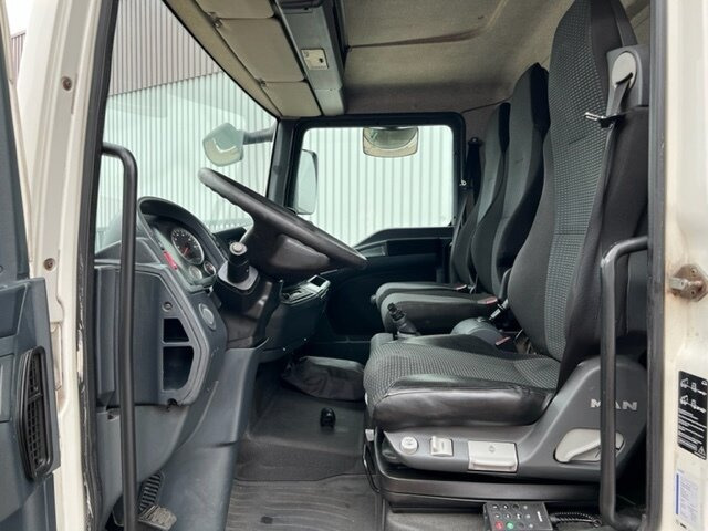MAN TGL 8.180 4x2 BL TGL 8.180 4x2 BL mit MBB LBW - Камион фургон: снимка 2 MAN TGL 8.180 4x2 BL TGL 8.180 4x2 BL mit MBB LBW - Камион фургон: снимка 2