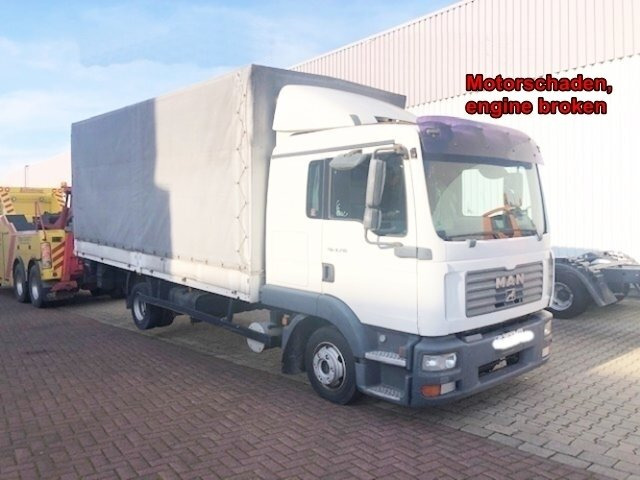 MAN TGL 8.210 BL 4x2 TGL 8.210 BL 4x2 mit LBW, Motorschaden! - Камион с брезент: снимка 1 MAN TGL 8.210 BL 4x2 TGL 8.210 BL 4x2 mit LBW, Motorschaden! - Камион с брезент: снимка 1