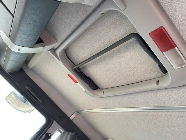 MAN TGM 18.280 4x2 BL Doka TGM 18.280 4x2 BL Doka - Шаси кабина: снимка 5 MAN TGM 18.280 4x2 BL Doka TGM 18.280 4x2 BL Doka - Шаси кабина: снимка 5