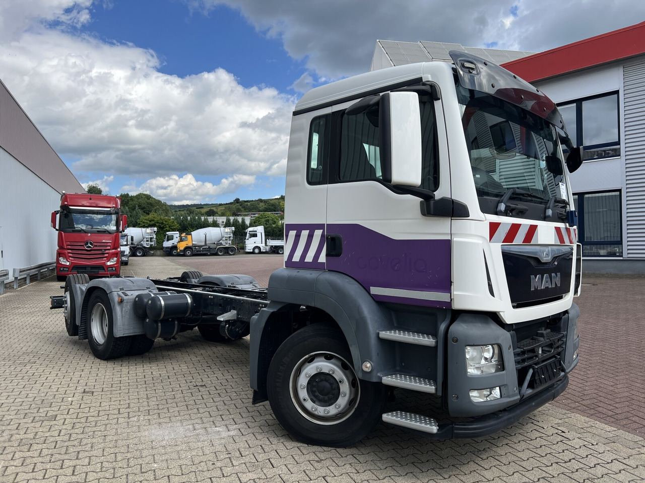 Шаси кабина MAN TGS 26.320 6X2-4 BL TGS 26.320 6X2-4 BL, Lenk-/Liftachse, Rechtslenker, Export Only!: снимка 8