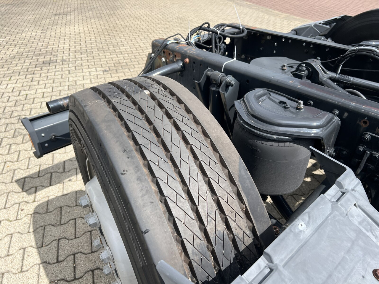 Шаси кабина MAN TGS 26.320 6X2-4 BL TGS 26.320 6X2-4 BL, Lenk-/Liftachse, Rechtslenker, Export Only!: снимка 6