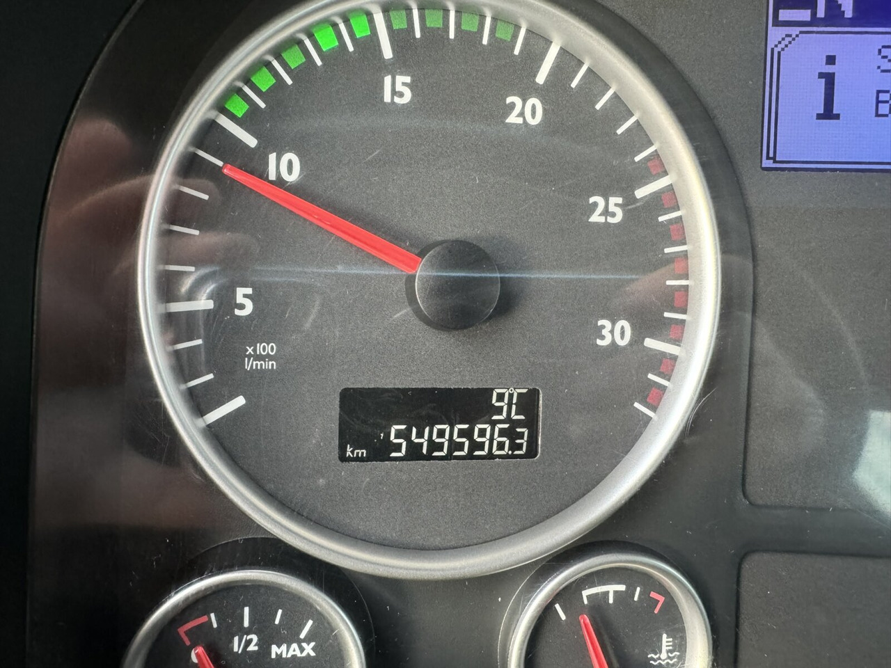 Мултилифт за контейнери камион MAN TGS 26.400 6x2/4 BL TGS 26.400 6x2/4 BL mit Vorlauflenk-/liftachse, Multilift: снимка 11 Мултилифт за контейнери камион MAN TGS 26.400 6x2/4 BL TGS 26.400 6x2/4 BL mit Vorlauflenk-/liftachse, Multilift: снимка 11