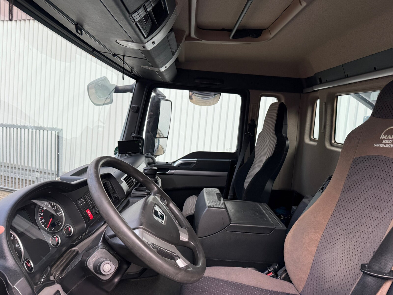 MAN TGS 26.460 6x4 BL TGS 26.460 6x4 BL, Alu-Bordwände - Самосвал камион: снимка 3 MAN TGS 26.460 6x4 BL TGS 26.460 6x4 BL, Alu-Bordwände - Самосвал камион: снимка 3