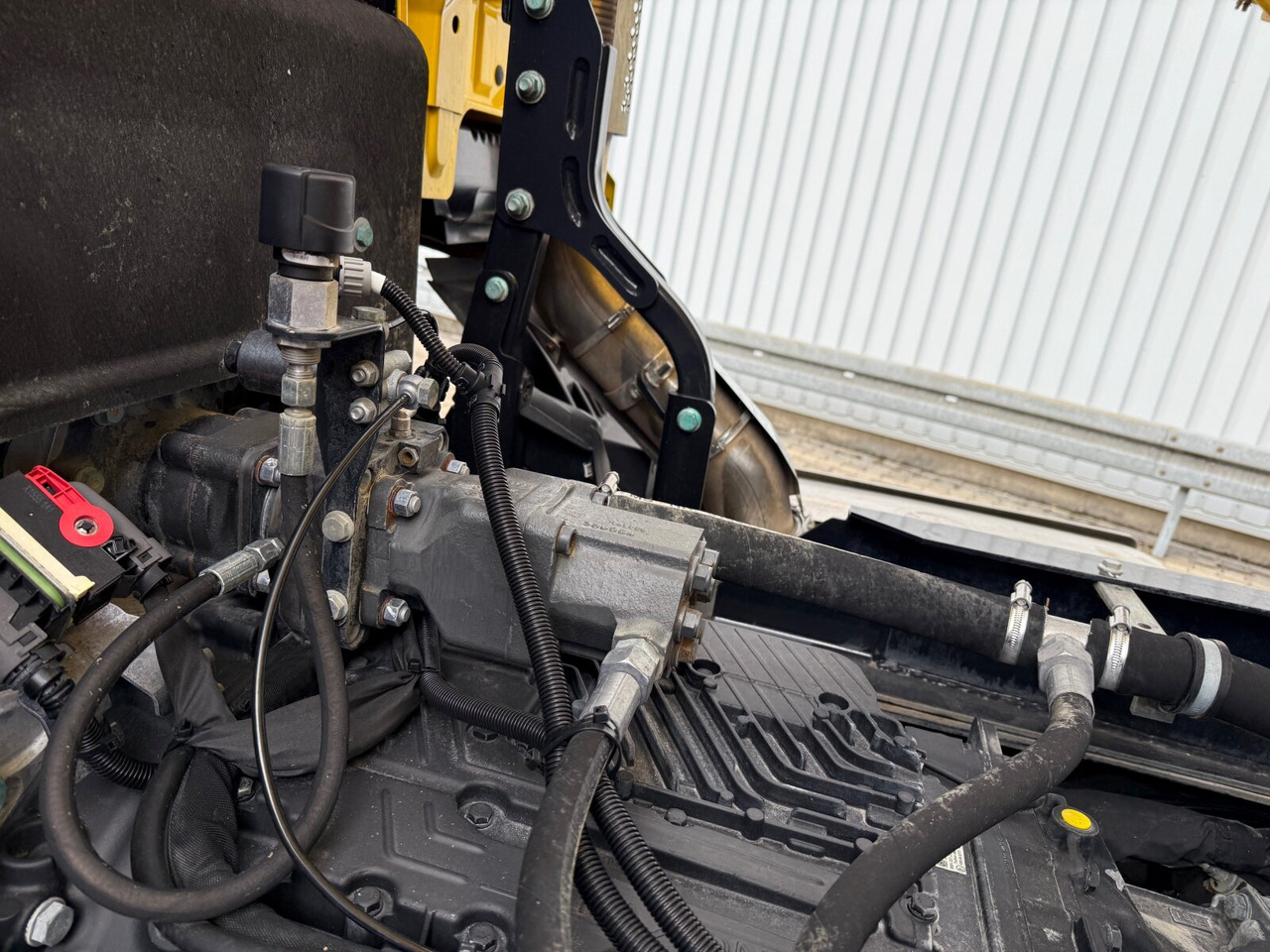 MAN TGS 26.470 6x6 BB TGS 26.470 6x6 BB, Hohe Bauart, Navi, Motorabtrieb, Bordmatik - Самосвал камион: снимка 3 MAN TGS 26.470 6x6 BB TGS 26.470 6x6 BB, Hohe Bauart, Navi, Motorabtrieb, Bordmatik - Самосвал камион: снимка 3