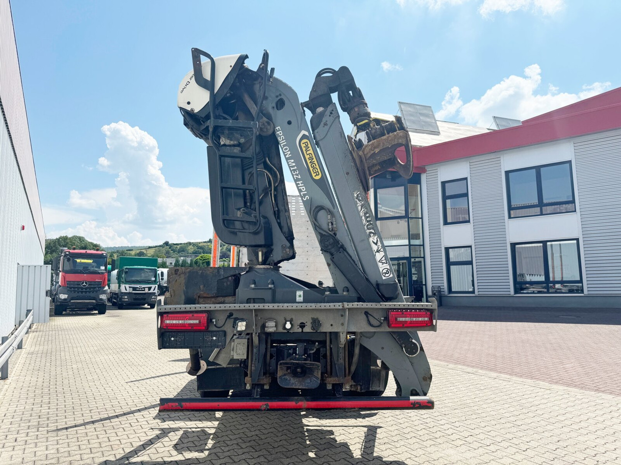 Камион за дърва, Камион с кран MAN TGS 26.500 6X4H-4 BL TGS 26.500 6X4H-4 BL, PriTarder, HydroDrive, Lenk-/Lift, Heckkran Epsilon M130Z83: снимка 10 Камион за дърва, Камион с кран MAN TGS 26.500 6X4H-4 BL TGS 26.500 6X4H-4 BL, PriTarder, HydroDrive, Lenk-/Lift, Heckkran Epsilon M130Z83: снимка 10