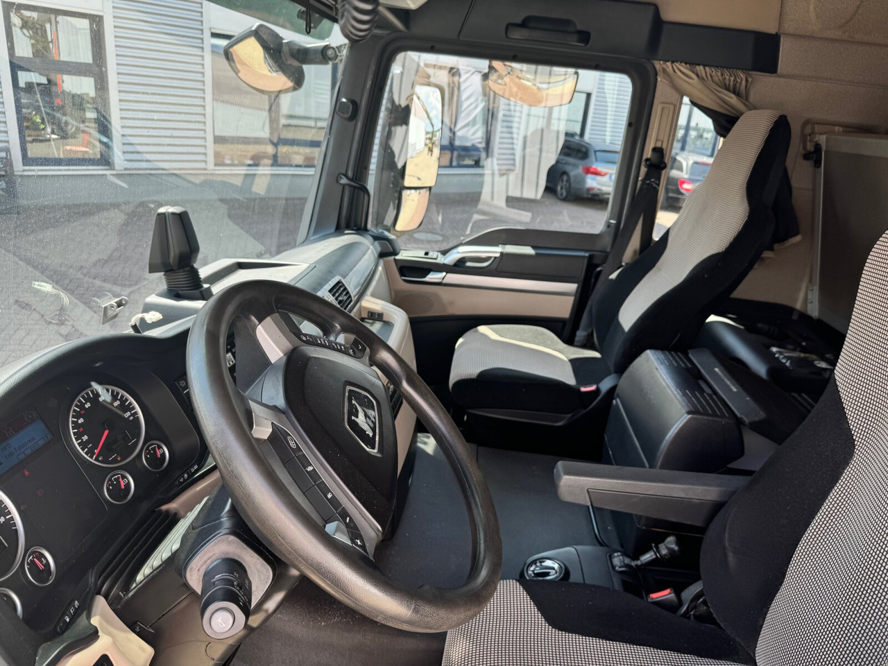 MAN TGS 26.500 6X4H-4 BL TGS 26.500 6X4H-4 BL, PriTarder, HydroDrive, Lenk-/Lift, Heckkran Epsilon M13Z83 - Камион за дърва, Камион с кран: снимка 4 MAN TGS 26.500 6X4H-4 BL TGS 26.500 6X4H-4 BL, PriTarder, HydroDrive, Lenk-/Lift, Heckkran Epsilon M13Z83 - Камион за дърва, Камион с кран: снимка 4