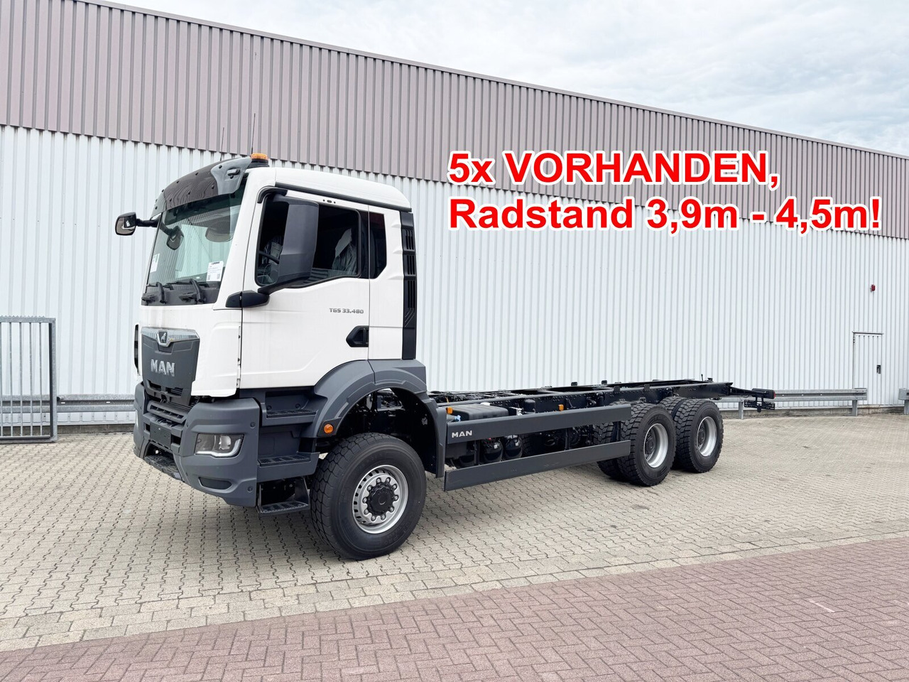 MAN TGS 33.480 6x6 BB CH TGS 33.480 6x6 BB CH, Hohe Bauart, Nebenantrieb - Шаси кабина: снимка 1 MAN TGS 33.480 6x6 BB CH TGS 33.480 6x6 BB CH, Hohe Bauart, Nebenantrieb - Шаси кабина: снимка 1
