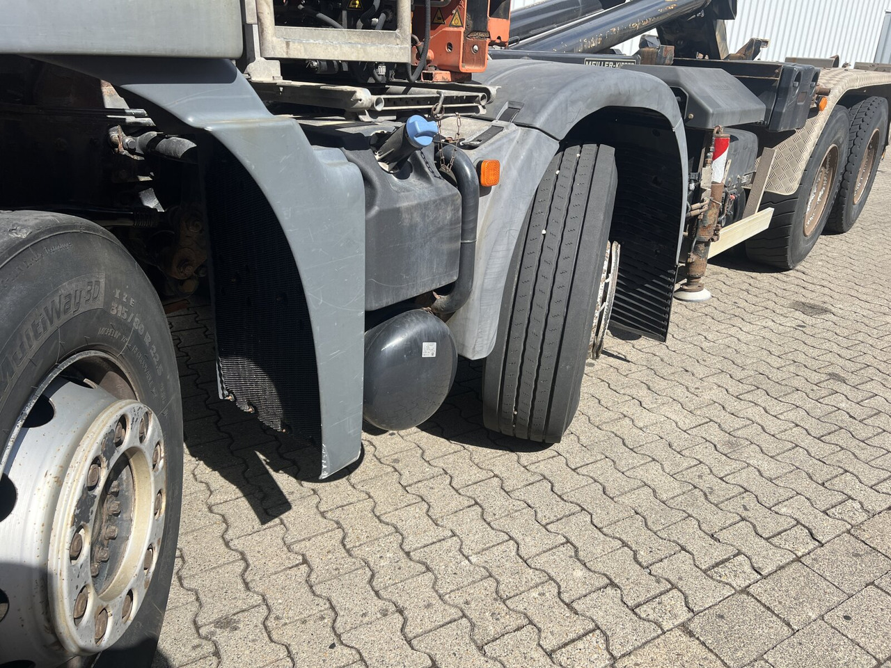 MAN TGS 35.440 8x4 BL TGS 35.440 8x4 BL, Meiller 19.62, Atlas Kran 135.2-A3, Funk - Мултилифт с кука камион, Камион с кран: снимка 5 MAN TGS 35.440 8x4 BL TGS 35.440 8x4 BL, Meiller 19.62, Atlas Kran 135.2-A3, Funk - Мултилифт с кука камион, Камион с кран: снимка 5