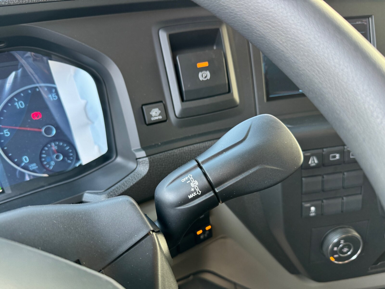 Нови Шаси кабина MAN TGS 35.480 8x6H BL CH TGS 35.480 8x6H BL CH, HydroDrive, Navi, Nebenantrieb: снимка 7