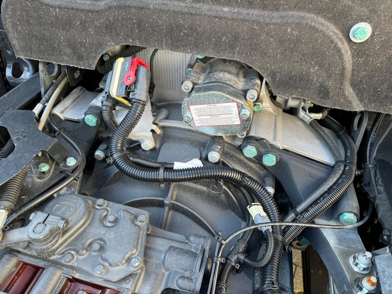 Нови Шаси кабина MAN TGS 35.480 8x6H BL CH TGS 35.480 8x6H BL CH, HydroDrive, Navi, Nebenantrieb: снимка 10