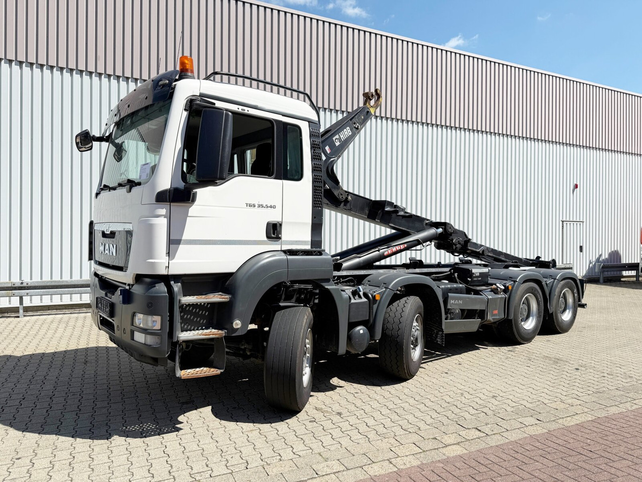 MAN TGS 35.540 8x6H BL TGS 35.540 8x6H BL, HydroDrive, PriTrader, Hiab Abrollkipper bis 7 m - Мултилифт с кука камион: снимка 1 MAN TGS 35.540 8x6H BL TGS 35.540 8x6H BL, HydroDrive, PriTrader, Hiab Abrollkipper bis 7 m - Мултилифт с кука камион: снимка 1
