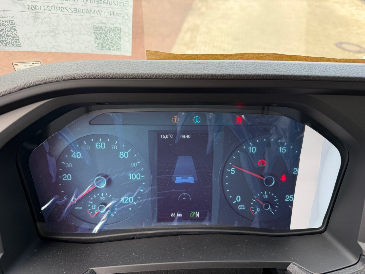 MAN TGS 41.440 8x4 BB CH TGS 41.440 8x4 BB CH, Retarder, MEHRFACH VORHANDEN! - Шаси кабина: снимка 4 MAN TGS 41.440 8x4 BB CH TGS 41.440 8x4 BB CH, Retarder, MEHRFACH VORHANDEN! - Шаси кабина: снимка 4