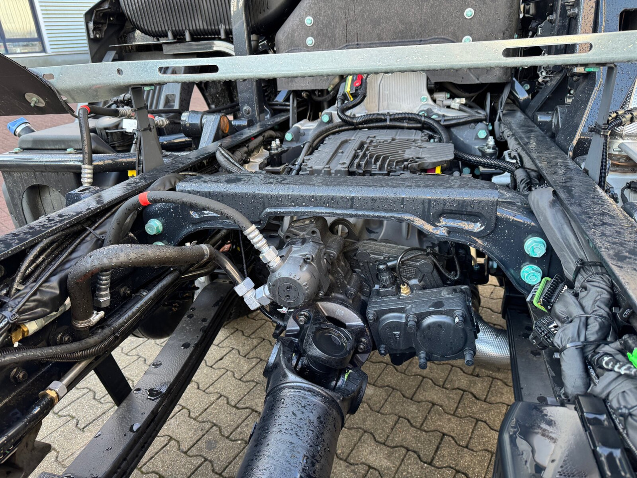 MAN TGS 41.440 8x4 BB TGS 41.440 8x4 BB - Шаси кабина: снимка 2 MAN TGS 41.440 8x4 BB TGS 41.440 8x4 BB - Шаси кабина: снимка 2