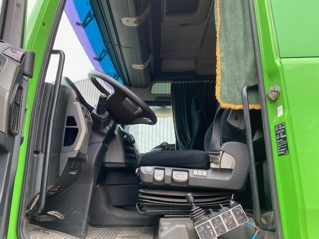MAN TGX 26.540 6x4 BB TGX 26.540 6x4 BB, Intarder, XXL-Fahrerhaus - Мултилифт за контейнери камион: снимка 2 MAN TGX 26.540 6x4 BB TGX 26.540 6x4 BB, Intarder, XXL-Fahrerhaus - Мултилифт за контейнери камион: снимка 2