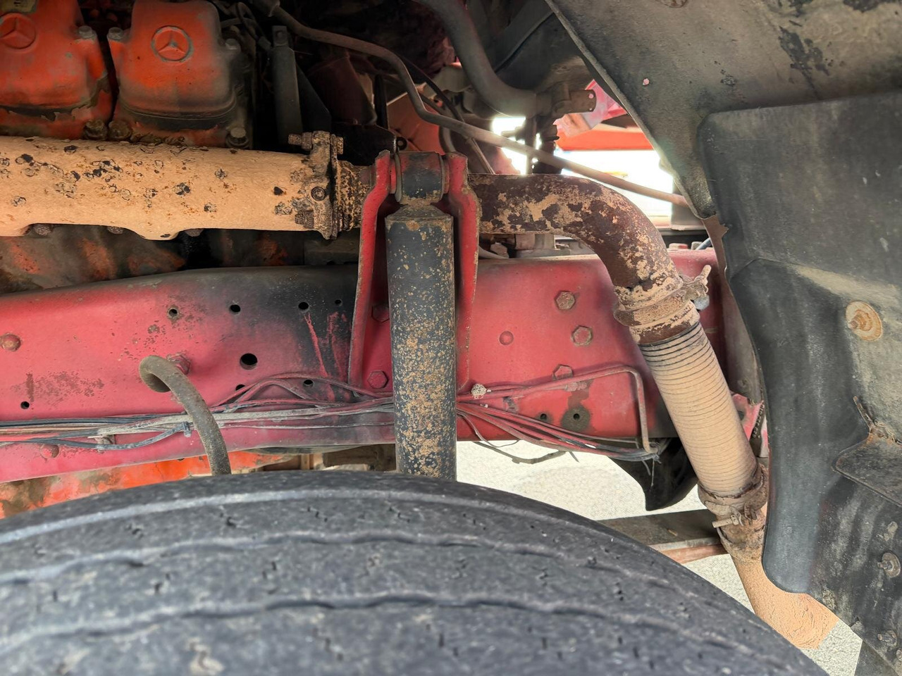 Mercedes-Benz - 2628 6 x 4 - Самосвал камион: снимка 2 Mercedes-Benz - 2628 6 x 4 - Самосвал камион: снимка 2