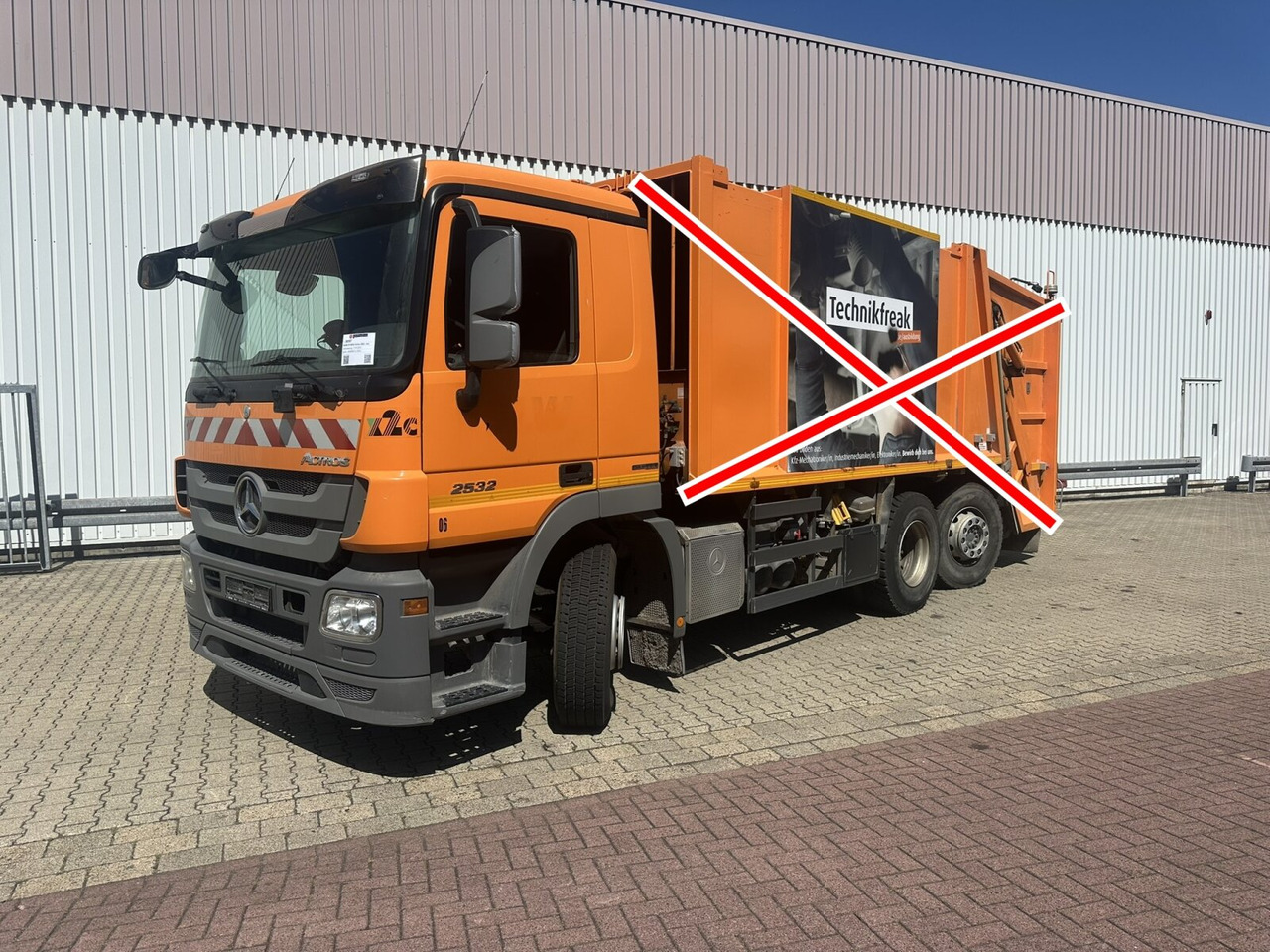 Mercedes-Benz Actros 2532 L 6x2 Actros 2532/41 L 6x2, EEV, Lenkachse - Шаси кабина: снимка 1 Mercedes-Benz Actros 2532 L 6x2 Actros 2532/41 L 6x2, EEV, Lenkachse - Шаси кабина: снимка 1