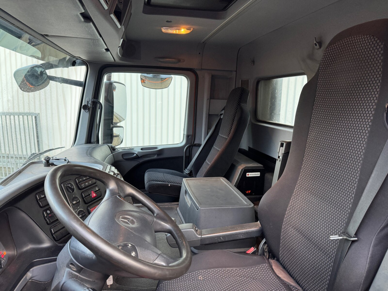 Mercedes-Benz Actros 2541 L 6x2 Actros 2541 L 6x2, Lenkachse, Meiller RK 20.65, Kran Palfinger PK 14002-EH, Funk - Мултилифт с кука камион, Камион с кран: снимка 2 Mercedes-Benz Actros 2541 L 6x2 Actros 2541 L 6x2, Lenkachse, Meiller RK 20.65, Kran Palfinger PK 14002-EH, Funk - Мултилифт с кука камион, Камион с кран: снимка 2