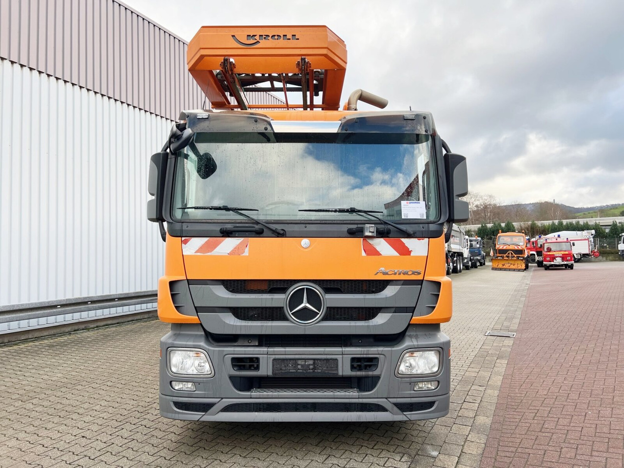 Каналопочистваща машина Mercedes-Benz Actros 2544 L 6x2 Actros 2544 L 6x2, Lenkachse, Kroll Saug-/Spülwagen ca. 12m³, Funk: снимка 8