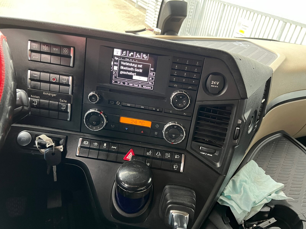 Mercedes-Benz Actros 2548 L 6x2 Actros 2548 L 6x2, Retarder, Liftachse, StreamSpace, 2-Seiten-Getreidekipper - Самосвал камион: снимка 5 Mercedes-Benz Actros 2548 L 6x2 Actros 2548 L 6x2, Retarder, Liftachse, StreamSpace, 2-Seiten-Getreidekipper - Самосвал камион: снимка 5