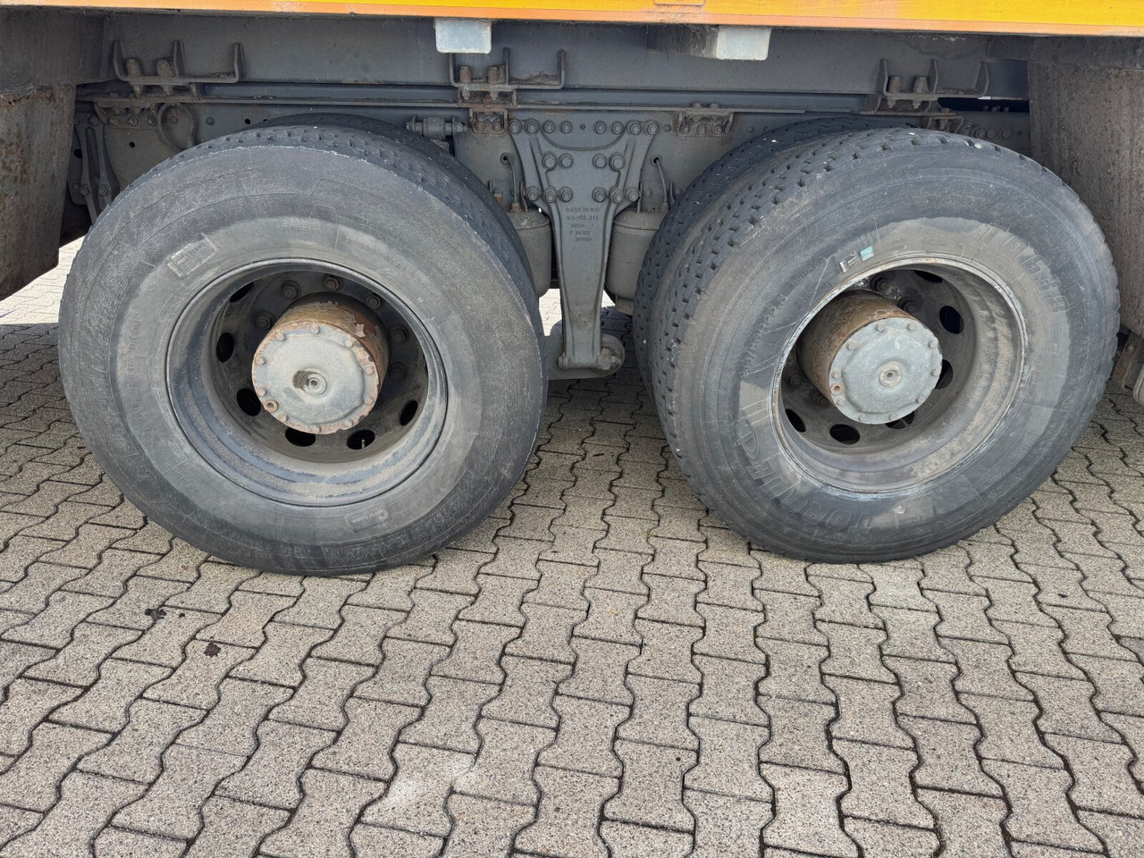 Mercedes-Benz Actros 2641/48 L 6x4 Actros 2641/48 L 6x4 - Шаси кабина: снимка 3 Mercedes-Benz Actros 2641/48 L 6x4 Actros 2641/48 L 6x4 - Шаси кабина: снимка 3