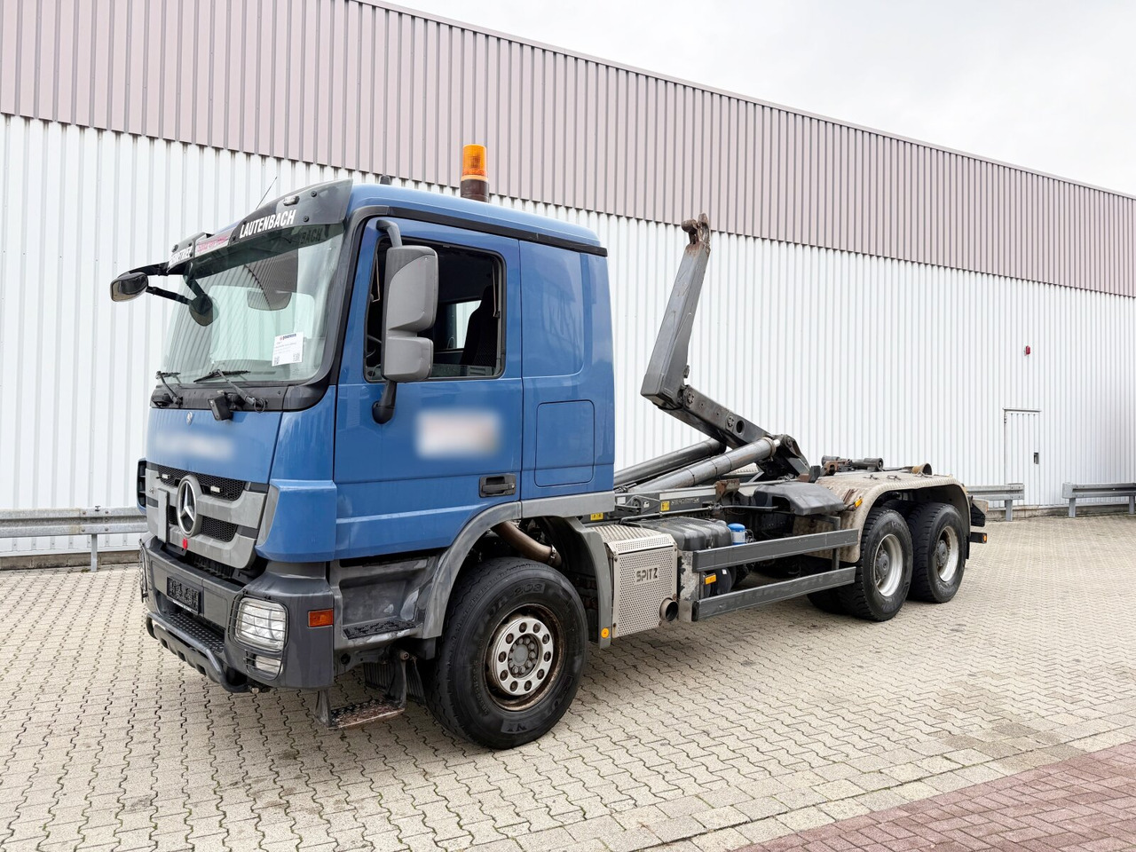 Mercedes-Benz Actros 3346 6x4 Actros 3346 6x4, Retarder - Мултилифт с кука камион: снимка 1 Mercedes-Benz Actros 3346 6x4 Actros 3346 6x4, Retarder - Мултилифт с кука камион: снимка 1