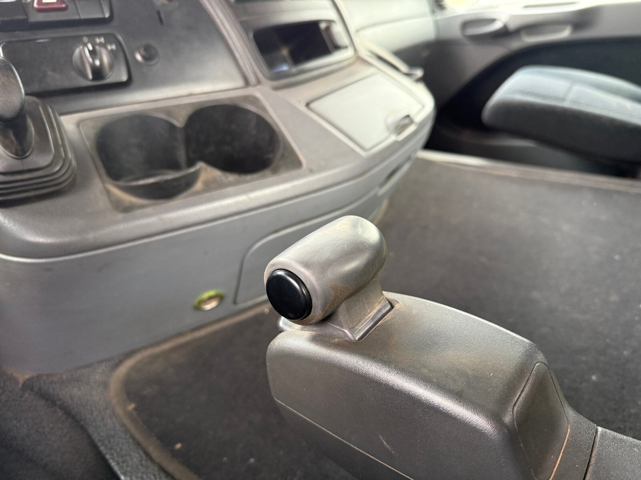 Mercedes-Benz Actros 3346 6x4 Actros 3346 6x4, Retarder - Мултилифт с кука камион: снимка 5 Mercedes-Benz Actros 3346 6x4 Actros 3346 6x4, Retarder - Мултилифт с кука камион: снимка 5