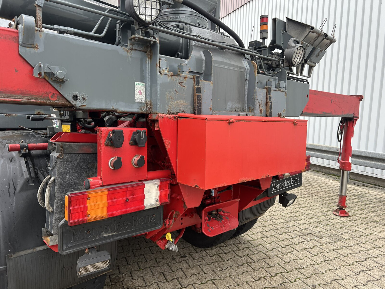 Mercedes-Benz Actros 3346 AK 6x6 Actros 3346 AK 6x6, 134t Anhängelast WSK, Heckkran Fassi F420AXP.26, Funk, Winde - Камион с кран: снимка 4 Mercedes-Benz Actros 3346 AK 6x6 Actros 3346 AK 6x6, 134t Anhängelast WSK, Heckkran Fassi F420AXP.26, Funk, Winde - Камион с кран: снимка 4