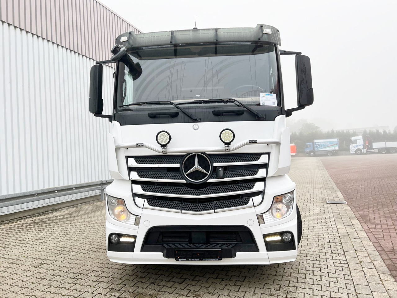 Лизинг на Mercedes-Benz Actros 3551 L 8x2/4 Actros 3551 L 8x2/4, Vorlauflenkachse, Doppelbereifte Nachlaufliftachse Mercedes-Benz Actros 3551 L 8x2/4 Actros 3551 L 8x2/4, Vorlauflenkachse, Doppelbereifte Nachlaufliftachse: снимка 8