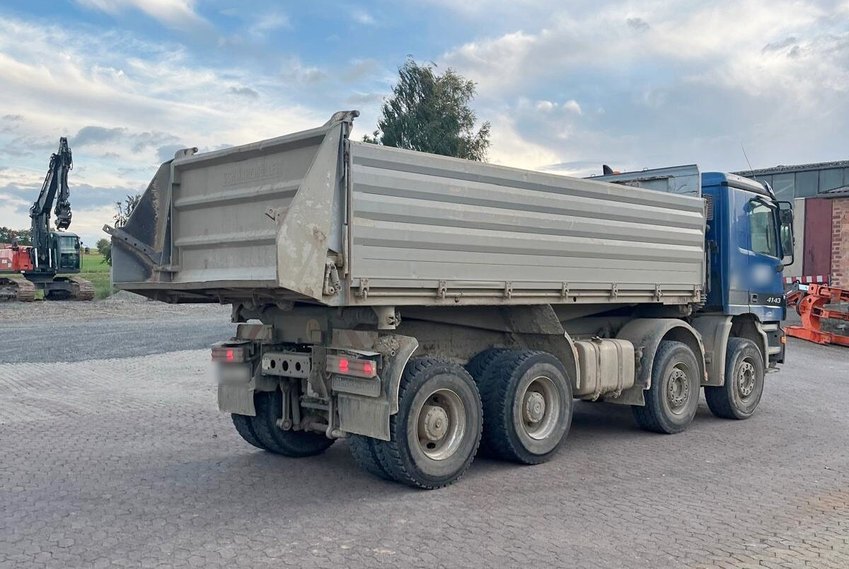 Mercedes-Benz Actros 4140 8x4/4 Actros 4140 8x4/4, Alu-Bordwände - Самосвал камион: снимка 3 Mercedes-Benz Actros 4140 8x4/4 Actros 4140 8x4/4, Alu-Bordwände - Самосвал камион: снимка 3