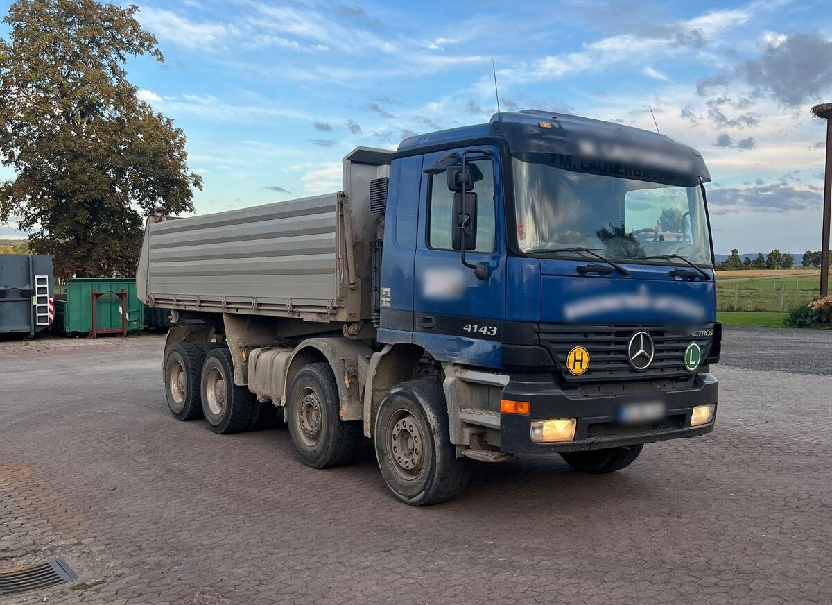 Mercedes-Benz Actros 4140 8x4/4 Actros 4140 8x4/4, Alu-Bordwände - Самосвал камион: снимка 2 Mercedes-Benz Actros 4140 8x4/4 Actros 4140 8x4/4, Alu-Bordwände - Самосвал камион: снимка 2