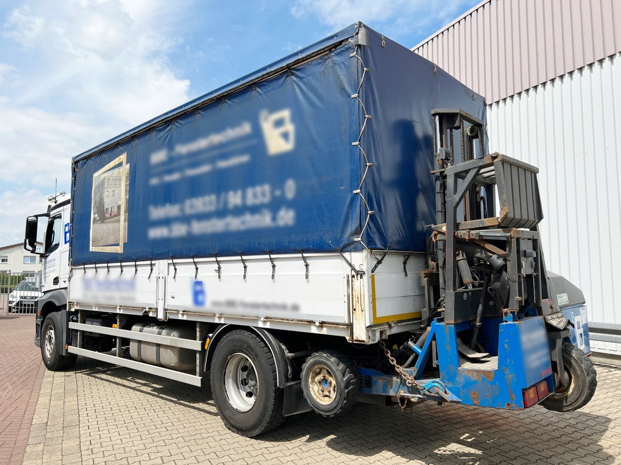 Камион с брезент Mercedes-Benz Antos 1840 L 4x2 Antos 1840 L 4x2, Aufnahme für Mitnahmestapler: снимка 12