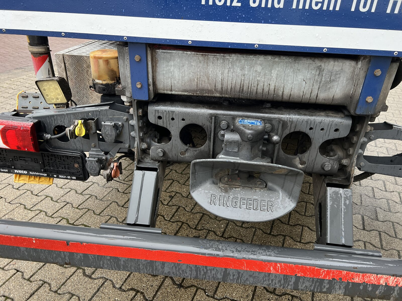 Mercedes-Benz Antos 2540 L 6x2 Antos 2540 L 6x2, Lenkachse, HMF 2110-L3 Heckkran - Камион с кран, Бордови камион: снимка 2 Mercedes-Benz Antos 2540 L 6x2 Antos 2540 L 6x2, Lenkachse, HMF 2110-L3 Heckkran - Камион с кран, Бордови камион: снимка 2