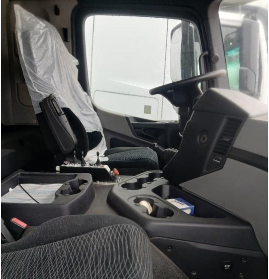 Mercedes-Benz Antos 2540 L 6x2 Antos 2540 L 6x2, Vorlaufachse lenk-,liftbar - Мултилифт за контейнери камион: снимка 2 Mercedes-Benz Antos 2540 L 6x2 Antos 2540 L 6x2, Vorlaufachse lenk-,liftbar - Мултилифт за контейнери камион: снимка 2