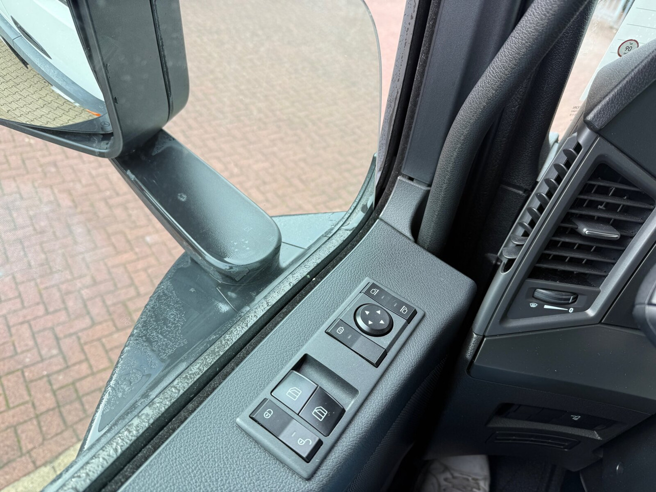 Mercedes-Benz Arocs 1827/30 A 4x4 Arocs 1827/30 A 4x4, mehrfach vorhanden! - Шаси кабина: снимка 2 Mercedes-Benz Arocs 1827/30 A 4x4 Arocs 1827/30 A 4x4, mehrfach vorhanden! - Шаси кабина: снимка 2