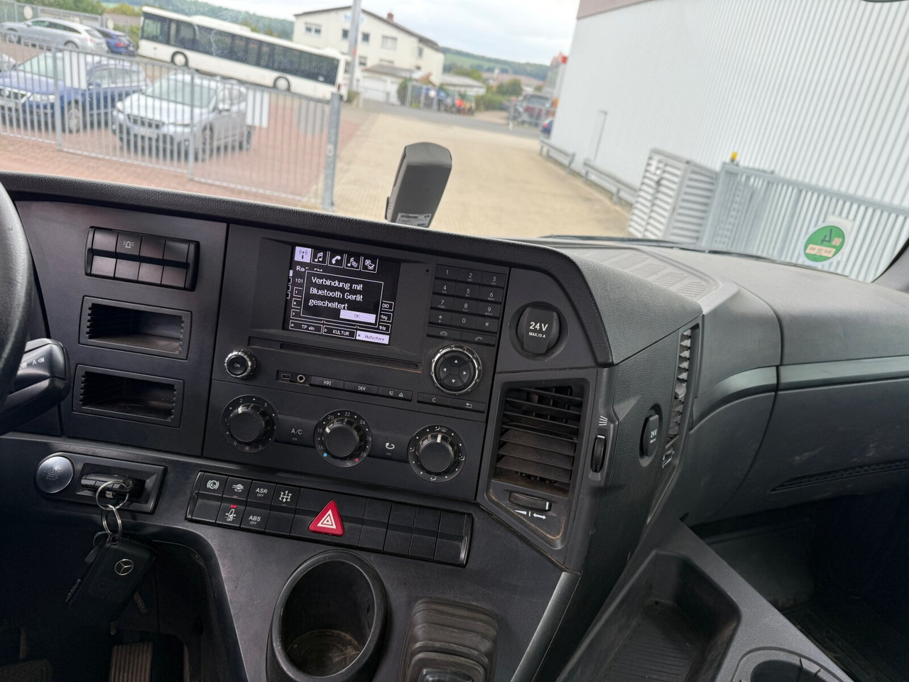 Mercedes-Benz Arocs 1842 AK 4x4 Arocs 1842 AK 4x4 - Самосвал камион: снимка 5 Mercedes-Benz Arocs 1842 AK 4x4 Arocs 1842 AK 4x4 - Самосвал камион: снимка 5