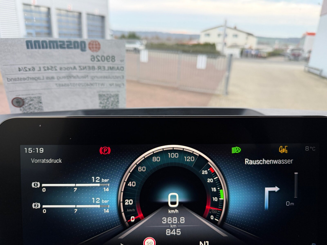 Mercedes-Benz Arocs 2542 L 6x2/4 Arocs 2542 L 6x2/4, Vorlauflenk-/liftachse, Navi, MultimediaCockpit - Шаси кабина: снимка 4 Mercedes-Benz Arocs 2542 L 6x2/4 Arocs 2542 L 6x2/4, Vorlauflenk-/liftachse, Navi, MultimediaCockpit - Шаси кабина: снимка 4