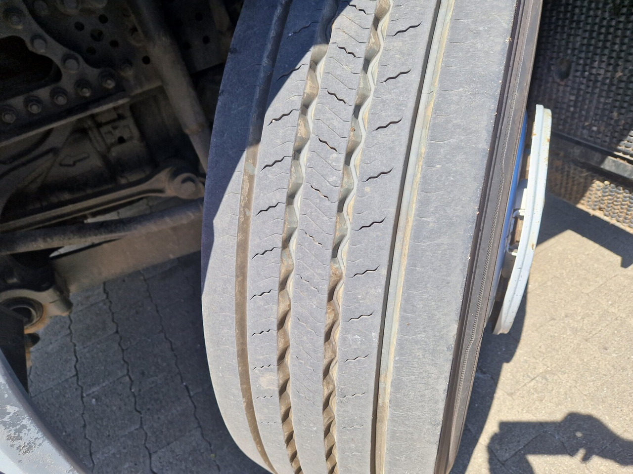 Камион с кран, Бордови камион Mercedes-Benz Arocs 2545 L/6x2/4 Arocs 2545 L/6x2/4, Atlas Kran, 145.2-A19 VB, 9,4m-1.51 to, Lenkachse, entlastbar, Retarder, Klima,: снимка 6 Камион с кран, Бордови камион Mercedes-Benz Arocs 2545 L/6x2/4 Arocs 2545 L/6x2/4, Atlas Kran, 145.2-A19 VB, 9,4m-1.51 to, Lenkachse, entlastbar, Retarder, Klima,: снимка 6