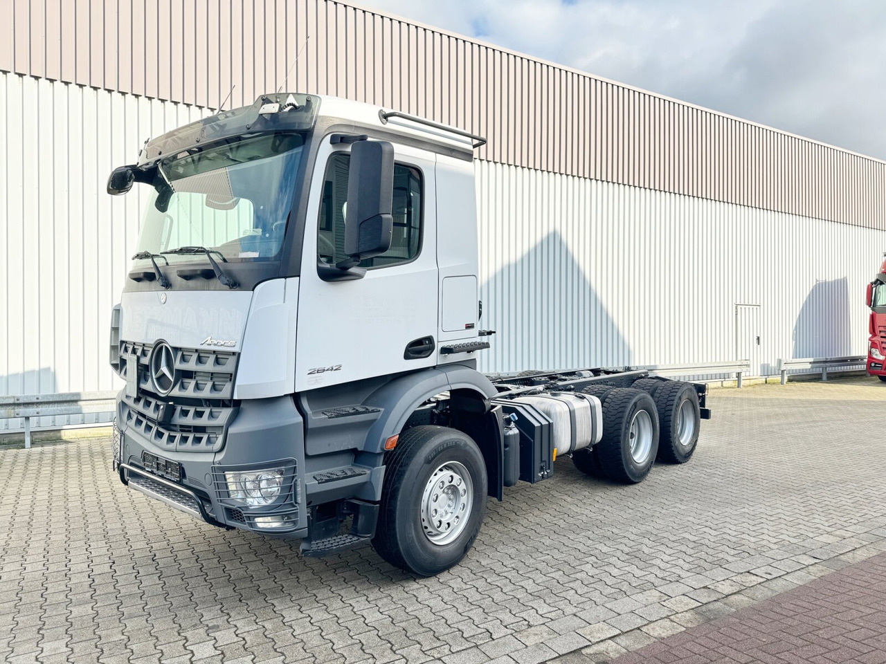 Mercedes-Benz Arocs 2642 K 6x4 Arocs 2642 K 6x4 - Самосвал камион: снимка 1 Mercedes-Benz Arocs 2642 K 6x4 Arocs 2642 K 6x4 - Самосвал камион: снимка 1