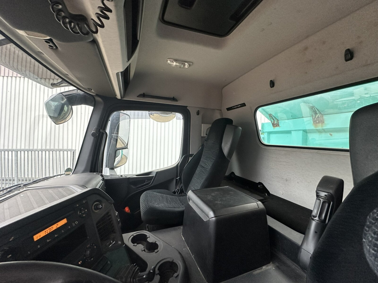 Mercedes-Benz Arocs 2643 K 6x4 Arocs 2643 K 6x4, Rollplane, Meiller - Самосвал камион: снимка 2 Mercedes-Benz Arocs 2643 K 6x4 Arocs 2643 K 6x4, Rollplane, Meiller - Самосвал камион: снимка 2