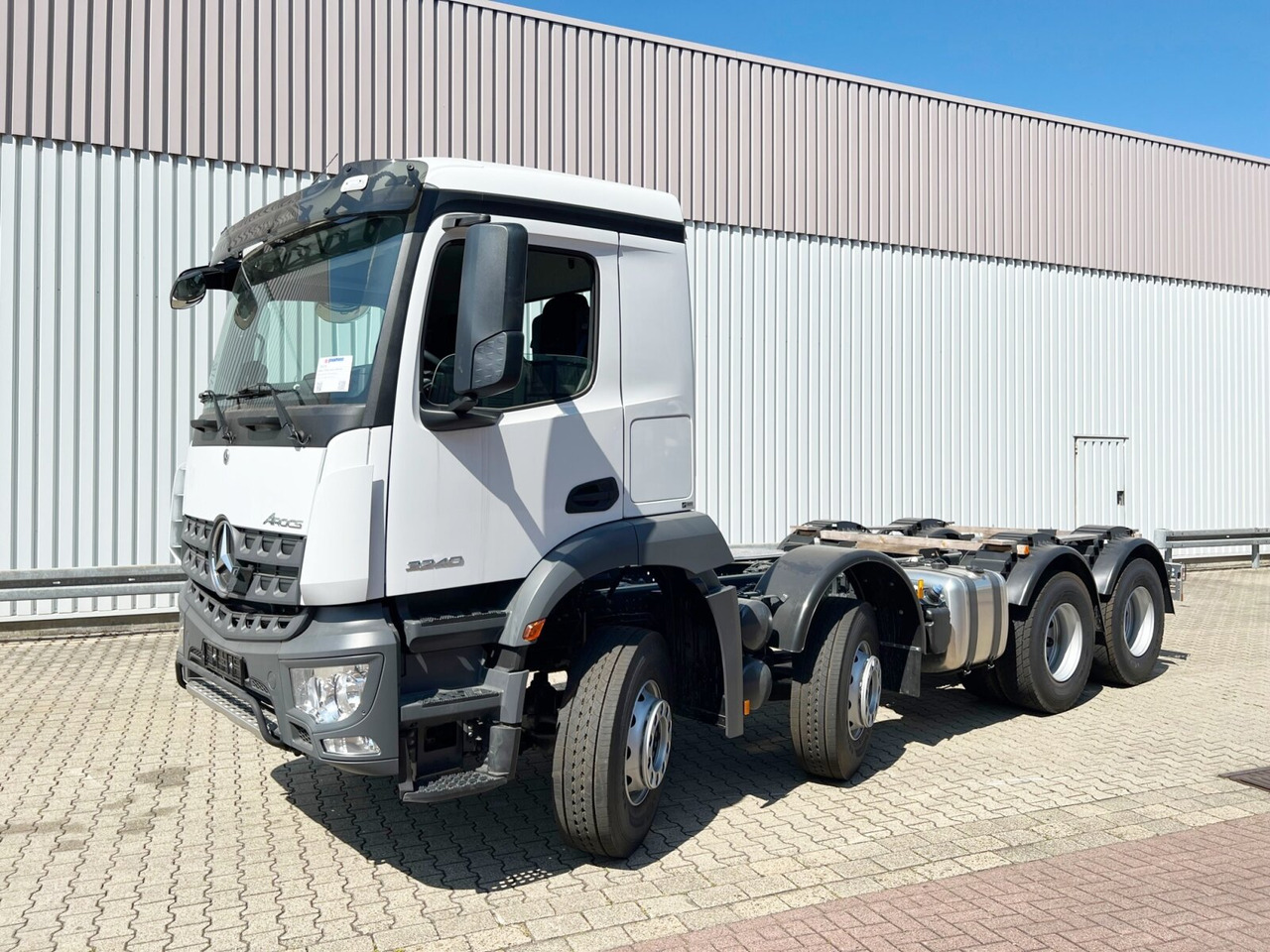 Mercedes-Benz Arocs 3240 8x4 Arocs 3240 8x4 - Шаси кабина: снимка 1 Mercedes-Benz Arocs 3240 8x4 Arocs 3240 8x4 - Шаси кабина: снимка 1