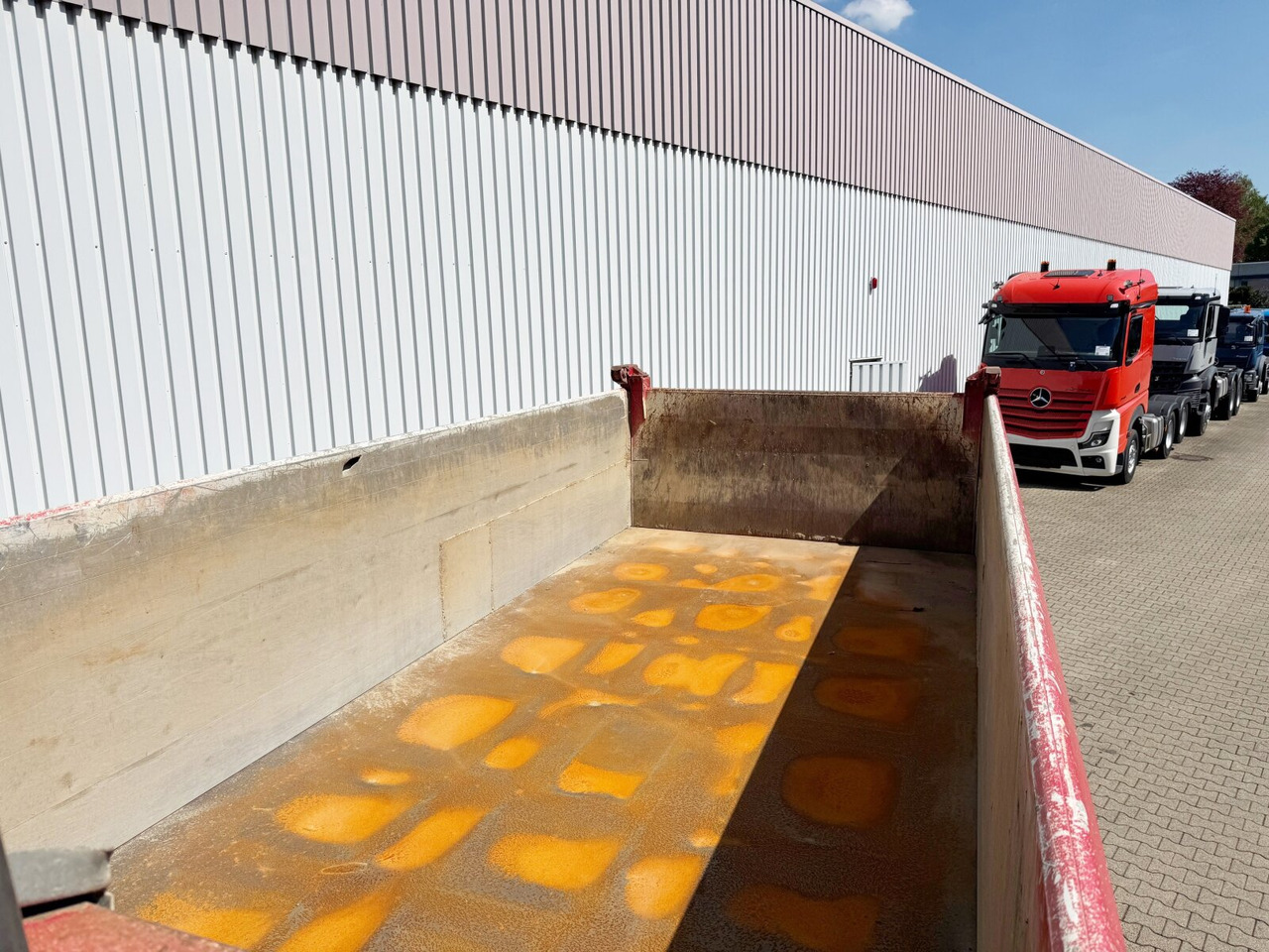 Лизинг на Mercedes-Benz Arocs 3243 K 8x4/4 Arocs 3243 K 8x4/4, Alu-Bordwände Mercedes-Benz Arocs 3243 K 8x4/4 Arocs 3243 K 8x4/4, Alu-Bordwände: снимка 15