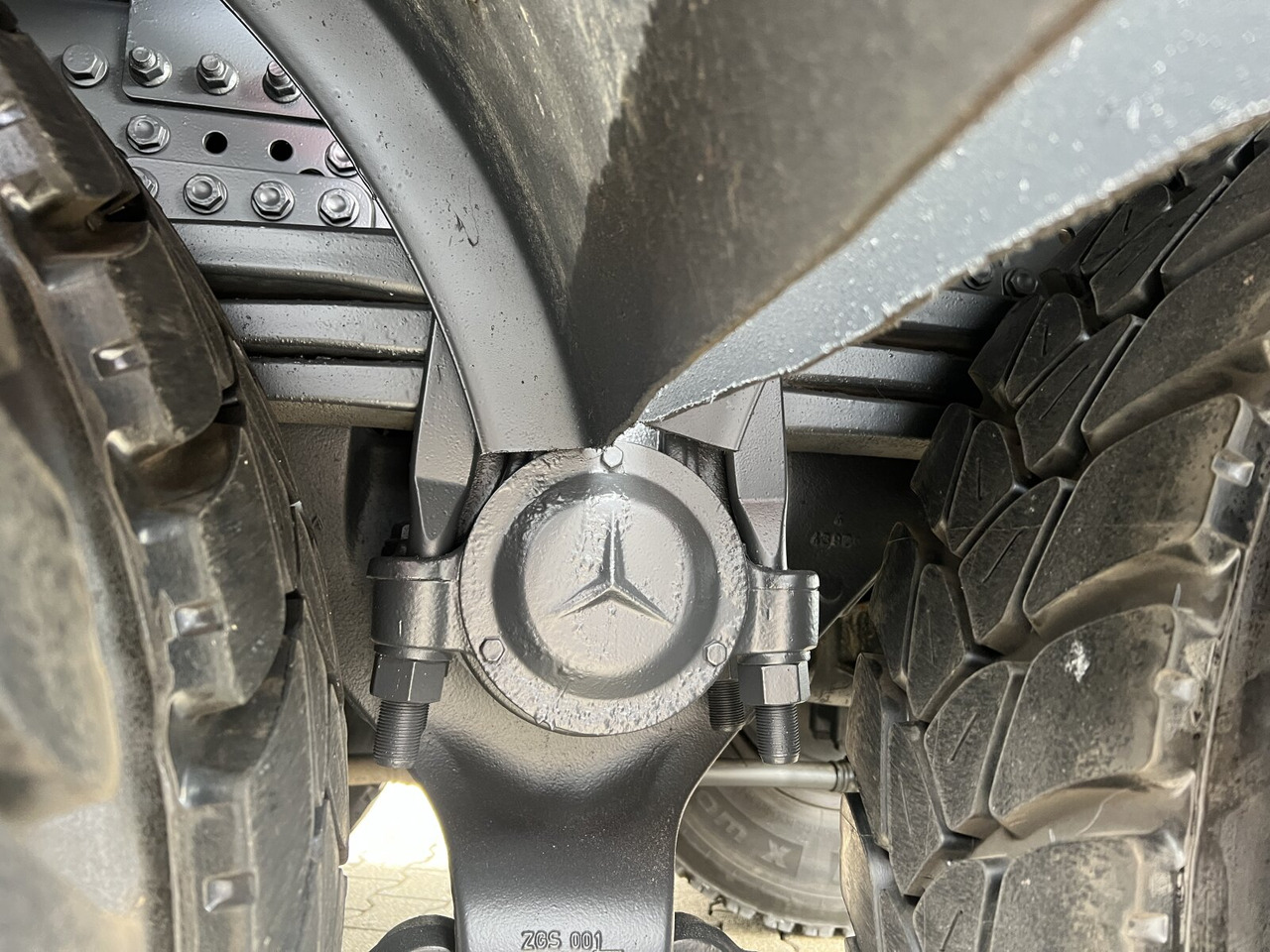 Mercedes-Benz Arocs 3243 K 8x4 Arocs 3243 K 8x4, Ressenig Thermo Alukipper 3-S - Самосвал камион: снимка 4 Mercedes-Benz Arocs 3243 K 8x4 Arocs 3243 K 8x4, Ressenig Thermo Alukipper 3-S - Самосвал камион: снимка 4