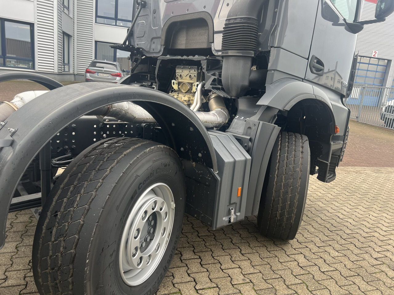 Mercedes-Benz Arocs 3251 L 8x4/4 Arocs 3251 L 8x4/4, mit Motorabtrieb C plus NA - Шаси кабина: снимка 5 Mercedes-Benz Arocs 3251 L 8x4/4 Arocs 3251 L 8x4/4, mit Motorabtrieb C plus NA - Шаси кабина: снимка 5