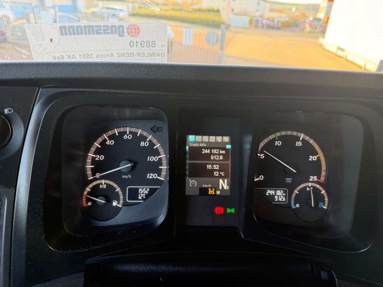 Mercedes-Benz Arocs 3351 AK 6x6 Arocs 3351 AK 6x6, Retarder, Grounder, Motorabtrieb, pneum. Heckklappenöffnung - Самосвал камион: снимка 5 Mercedes-Benz Arocs 3351 AK 6x6 Arocs 3351 AK 6x6, Retarder, Grounder, Motorabtrieb, pneum. Heckklappenöffnung - Самосвал камион: снимка 5