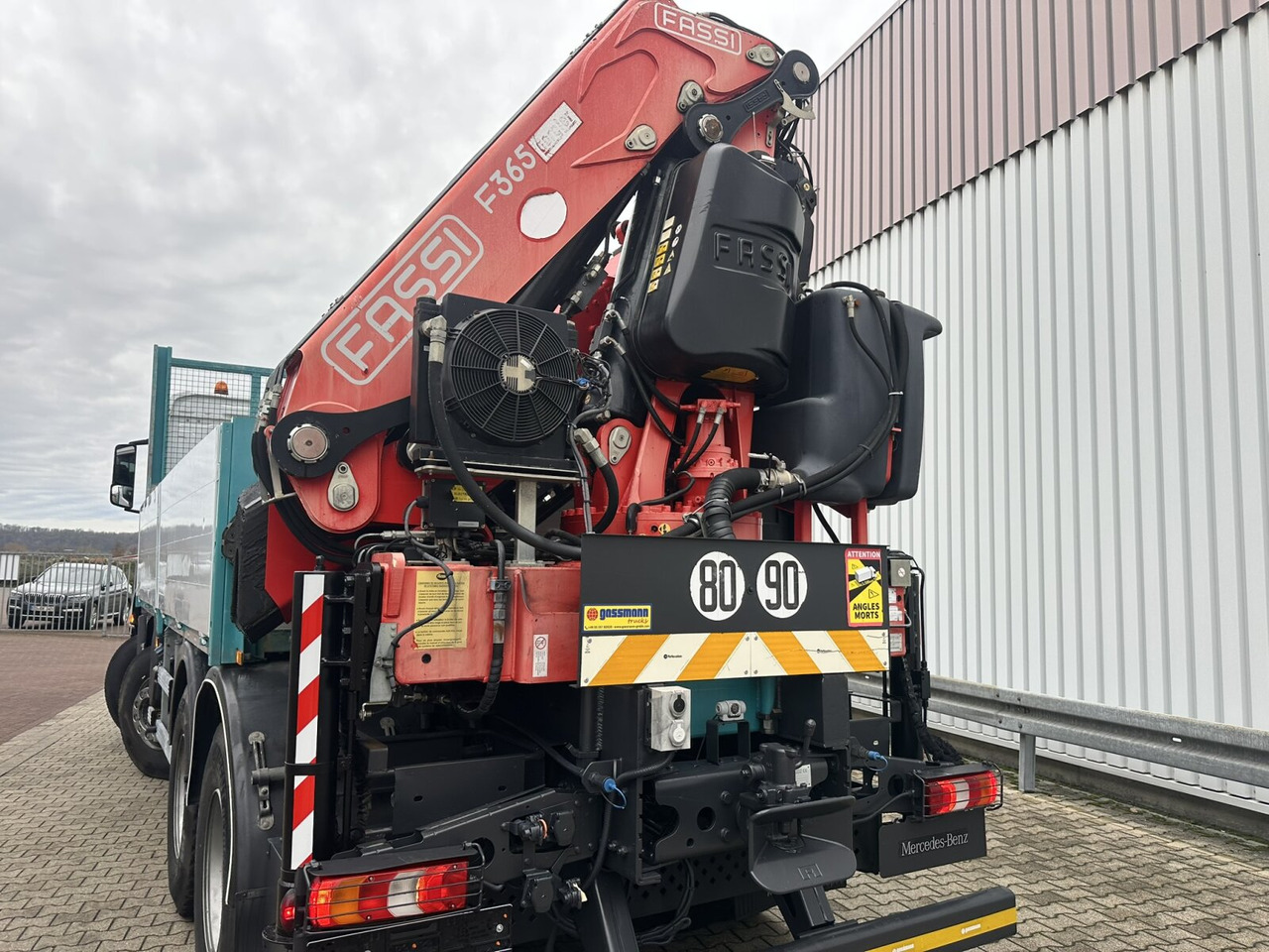 Mercedes-Benz Arocs 4151 K 8x4 Arocs 4151 K 8x4, Fassi Heckkran F 365 RA. 2.26 E Dynamic, Funk - Камион с кран, Бордови камион: снимка 4 Mercedes-Benz Arocs 4151 K 8x4 Arocs 4151 K 8x4, Fassi Heckkran F 365 RA. 2.26 E Dynamic, Funk - Камион с кран, Бордови камион: снимка 4