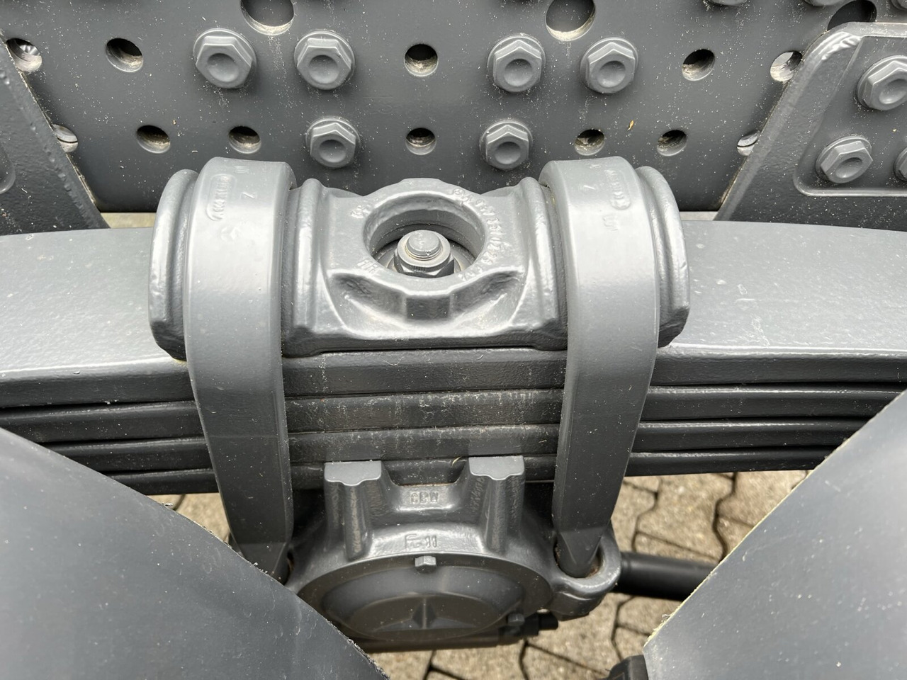 Mercedes-Benz Arocs 4163/8x4 Arocs 4163/8x4, Hiab 26.59, Funk, Multimedia Cockpit, - Мултилифт с кука камион: снимка 3 Mercedes-Benz Arocs 4163/8x4 Arocs 4163/8x4, Hiab 26.59, Funk, Multimedia Cockpit, - Мултилифт с кука камион: снимка 3