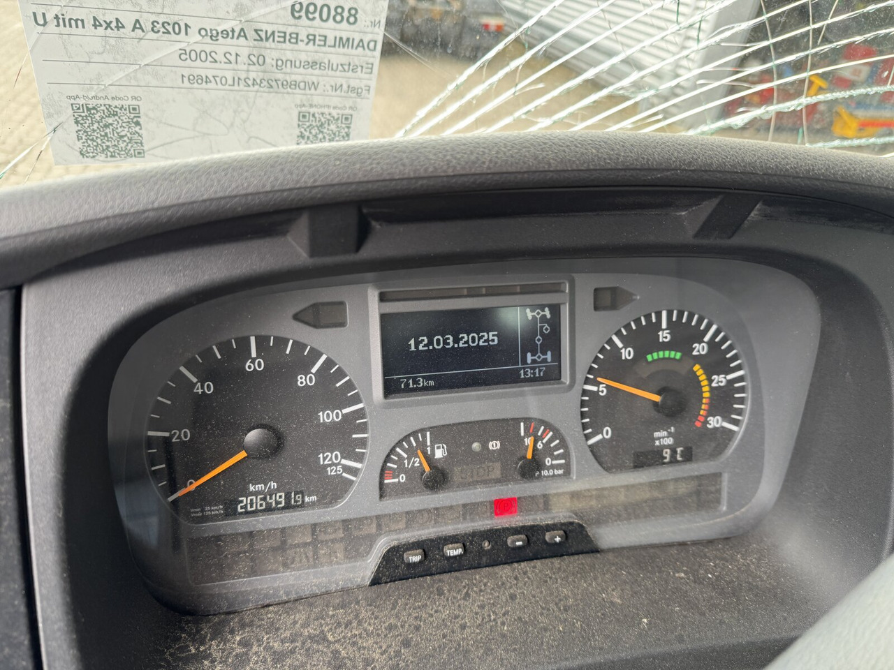 Mercedes-Benz Atego 1023 A 4x4 mit Unfallschaden! Atego 1023 A 4x4, Einzelbereifung, Heckkran Palfinger PK4501-B, Funk, UNFALLSCHADEN! - Шаси кабина, Камион с кран: снимка 2 Mercedes-Benz Atego 1023 A 4x4 mit Unfallschaden! Atego 1023 A 4x4, Einzelbereifung, Heckkran Palfinger PK4501-B, Funk, UNFALLSCHADEN! - Шаси кабина, Камион с кран: снимка 2