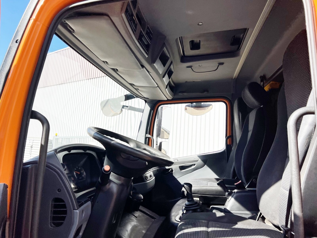 Mercedes-Benz Atego 1024 L 4x2 Atego 1024 L 4x2 mit Kran Fassi F80A.0.21 - Камион с кран, Бордови камион: снимка 4 Mercedes-Benz Atego 1024 L 4x2 Atego 1024 L 4x2 mit Kran Fassi F80A.0.21 - Камион с кран, Бордови камион: снимка 4